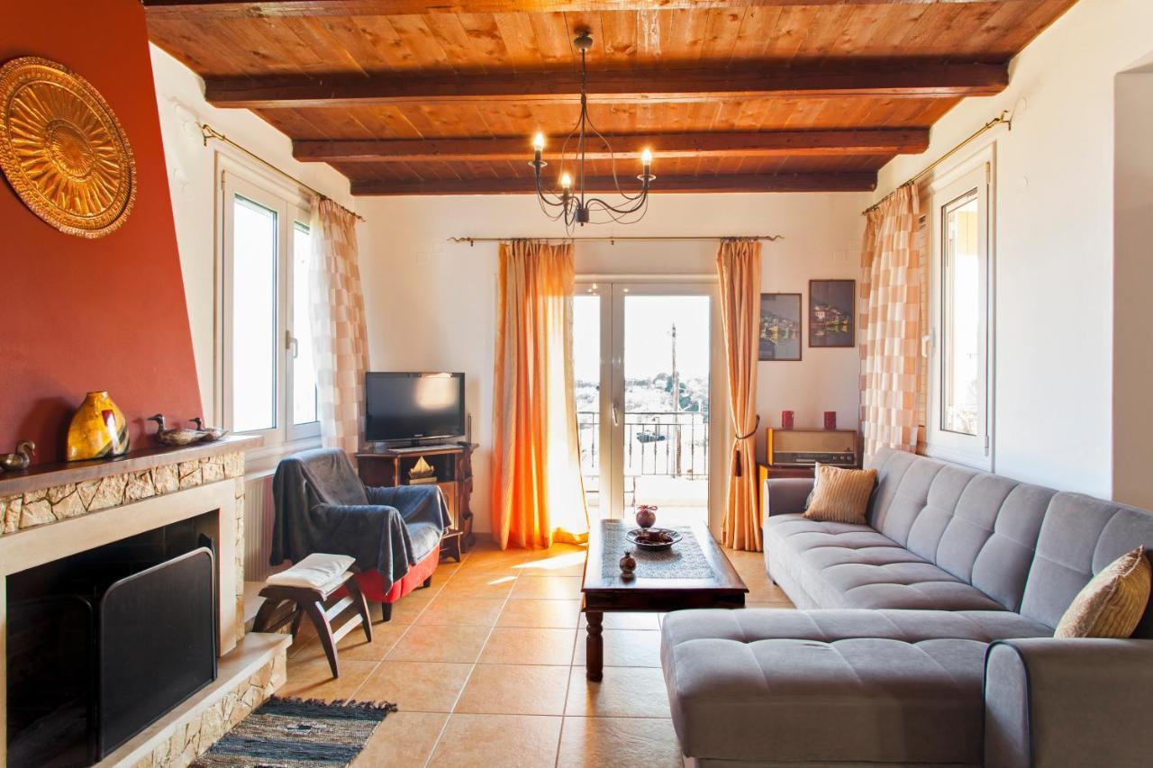 Panorama Traditional House With Private Pool Rodhiá Esterno foto